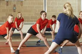 福克斯談命中率表現感受:投中前幾球後視覺得籃筐變寬.